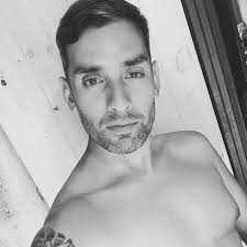 Un concepto que me gusta mucho: perspectivismo ontologico y cómo nuestra  cultura mira la mirada de la naturaleza. Dale que podemos cambiar y dejar  de quemar todo el sur y no extinguirnos!!!