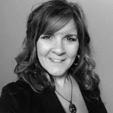 Cari Richards Portrait