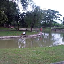 Taman cattleya merupakan salah satu taman yang ada diwilayah jakarta barat tepatnya di perempatan tomang menuju tol kebon jeruk. Taman Cattleya Park In Jakarta Barat