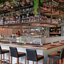 A dynamic comfort food restaurant at its core, kitchen + kocktails will focus on nicely plated comfort foods, including flavored fried chicken and lobster tails, shrimp and grits, creative waffles and other southern classics made with a twist. Dubai Opentable