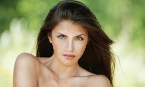 Everyone there including the other clients make you feel welcome and all chat. Derenda At Voila Salon Suite From 36 50 Naples Fl Groupon