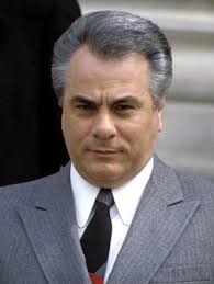 John Gotti, most well dressed Mob boss. "The Dapper Don." : r/fashionhistory