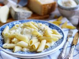 Pasta Ai Quattro Formaggi Senza Panna Ricettedalmondo