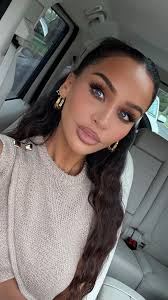 My go to hairstyle at the moment! 🥰, Comment “SHOP” and I’ll DM you links  to everything I used in this post! ⬇ https://liketk.it/5blNP #hairtutorial  #halfuphalfdown