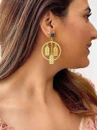 Destiny'S Darling Earcuff