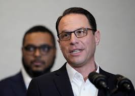 Family and friends honor Leo Rinwalske with tow truck procession