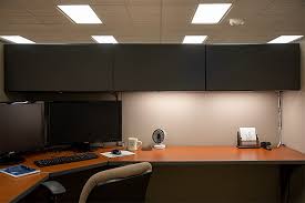 18 Under Cabinet Led Lighting Fixture With Selectable Color Temperature Switch 675 Lumens 4000k 3000k 2700k Super Bright Leds