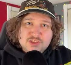 Here is some exciting news. Listen throughout the day to 96.9 BOB FM and Q  92.9 FM in Pittsburgh for “oneBURGH Minutes.” All the fun stories of  oneBURGH, but someone reads it