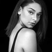 Candice Atkinson's Instagram, Twitter & Facebook