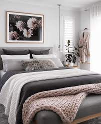 Grey White And Pink Bedroom Greyluxurybedroom Luxury Bedroom Master Home Decor Bedroom Luxurious Bedrooms