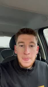 Alan Gress's Instagram, Twitter & Facebook