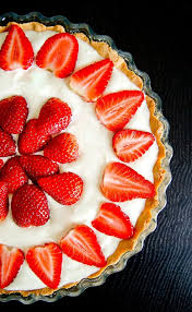 Tarte Aux Fraises Chantilly Creme D Amandes Tarte Aux Fraises Recette Tarte Aux Fraises Et Tarte Aux Amandes