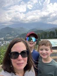 Jerry Arena's Instagram, Twitter & Facebook