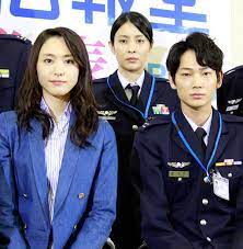 綾野剛 新垣結衣に大胆告白 航空自衛隊が舞台の新ドラマ 2枚目の写真 画像 レスポンス response jp 日本映画 空飛ぶ広報室 新垣 結衣
