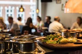 Al ristorante, come ordinare, cosa chiedere e vari tipi di cibo. Che Cosa Mangiare Al Ristorante Indiano I Piatti Migliori Da Assaggiare Fiammaolimpica It