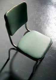 Need Some Old Vinyl And Metal Dining Chairs To Recover And Pair With My Laminate Table For Our Outside Table Metal Dining Chairs Retro Furniture Chair