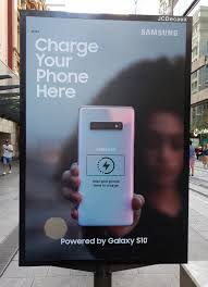 Here's how to make sure you're getting the best charging. Charge Your Phone On This Samsung Galaxy S10 Billboard Notebookcheck Net News