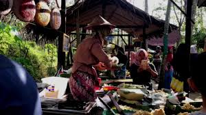 Foto prewedding pohon karetan : Pasar Karetan Wisata Semarang Youtube