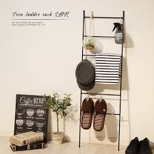 楽天市場 ラダーラック 木製 壁面収納 shl 103 ナチュラルインテリア ラダーシェルフ 棚 玄関 おしゃれ 天然木 アイアン スチール はしご 梯子 スリム タワーシェルフ はしご ラダー ラック 壁 収納 壁面 ディスプレイ fh s1 インテリアショップ フィット 壁 収納