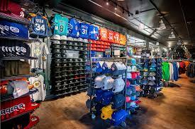 Lids Goes Big In San Francisco Chain Store Age