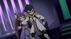 Tsurugi protect Lalaya - Tsurugi Kyousuke
