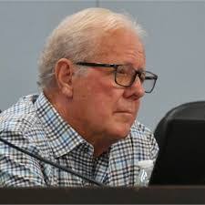 Steve Bussey's Instagram, Twitter & Facebook