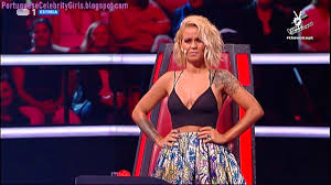 From wikipedia, the free encyclopedia. Vestido Preto Decotado Da Claudia Leitte The Voice Brasil 08