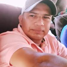 Hagamos una PROTESTA afuera del inmaog para que destituyan al director Marvin  Montes, no es posible que el sea el director de sus hijos.. COMPARTAN  PORFAVOR.