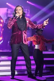 Download lagu mp3 sedetik lebih anuar zain gratis. Anuar Zain Mahu Penantian Berbaloi Kosmo Digital