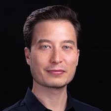 Lucas Howell (@lucashowell)