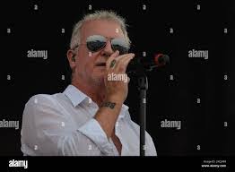 Andrew Frew's Instagram, Twitter & Facebook