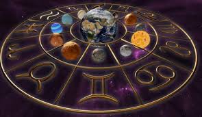 Cada uno de los 12 animales (o signos) del horóscopo chino está asociado a la rotación cíclica de los 5 elementos de la cosmología china (wu xing), que cambia cada sesenta años (12 x 5 = 60 años para los 12 signos, 5 x 2 = 10 años para los 5 elementos que se suceden en pares, con una polaridad yang y luego yin). Horoscopo De Hoy 12 De Agosto La Opinion Austral