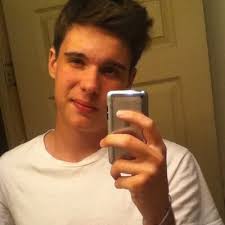 russell applegate (@Russell12_A)