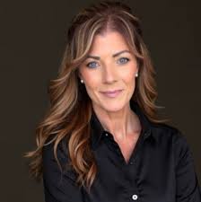 Despite 5 back surgeries this week, I was honored at the Final 4 in Tampa  by the AVCA for achieving 900 career victories!