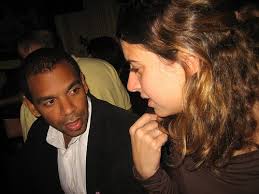 Skąd się bierze atrakcyjny głos?