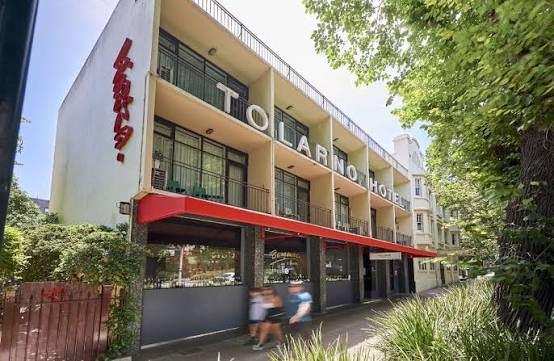 Tolarno Hotel