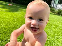 8 months with this little ball of joy! #babyboy #eightmonthsold  #cavanaughquinn #cavman #quinnclan