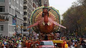 New york city police officer standing along parade route of macy's 89th annual thanksgiving day parade on november 26, 2015 in new york city, new york. How To Stream The 2017 Macy S Thanksgiving Day Parade Cnet