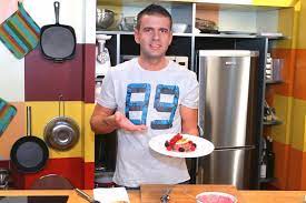 Ukázkové video co bude dnes k večeři? Uz Je V Chomoutu Kuchar Kasparek Z Masterchefa Do Toho Prastil