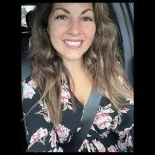 Behind_Brittneys_chair