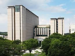 31,109 likes · 2,963 talking about this. å‰µä¾¡å¤§å­¦ ä¸­å¤®æ•™è‚²æ£Ÿ Global Square å®Ÿç¸¾ å¤§æž—çµ„