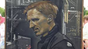 Antiques Roadshow على X: "This striking portrait by artist Eric Kennington  was painted in 1942 and captures the intensity of a 'strong' and political  working man. Alexandra Gill is one of our