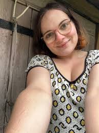 I know I'm chubby and not perfectly skinny, but can I still get a like from  you?