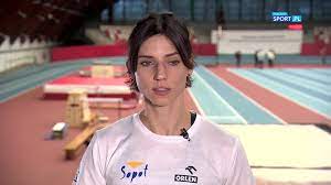Born 26 june 1990) is a polish athlete competing in the sprinting and hurdling events. Anna Kielbasinska W Trakcie Pandemii Obeszlo Sie Bez Tarc Z Partnerem Polsat Sport