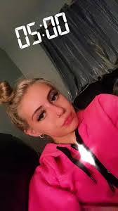 Amy Foran's Instagram, Twitter & Facebook