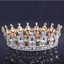 Couronne de l'avent en acrylique et en mdf. Acheter Luxe Dor De Mariage Couronne Vintage Alliage Diademe De Mariee Baroque Reine Roi De La Couronne En Couleur Stock Dor Strass Tiara Couronne Vente Chaude De 21 04 Du Sukywedding Dhgate Com