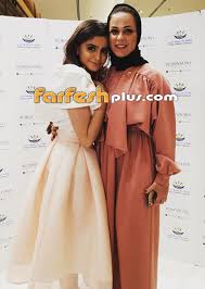 ليه تقفلونه افتحوه لي الساعه ٣الي ما حل شي رح في كتابي ينفتح انا احل من كتابي وذا ماضبط روحو في الابتوب والله يفتح. Mosalsalatpro Com Ù…ÙˆÙ‚Ø¹ Ù…Ø³Ù„Ø³Ù„Ø§Øª Ø¨Ø±Ùˆ Ù…Ù†Ù‰ Ø§Ù„Ø³Ø§Ø¨Ø± ÙˆØ§Ù„Ø¯Ø© Ø­Ù„Ø§ Ø§Ù„ØªØ±Ùƒ ØªØªØ¹Ø±Ø¶ Ù„Ø§Ù†ØªÙ‚Ø§Ø¯Ø§Øª Ù„Ø§Ø°Ø¹Ø© Ø¨Ø¹Ø¯ Ø®Ù„Ø¹Ù‡Ø§ Ø§Ù„Ø­Ø¬Ø§Ø¨