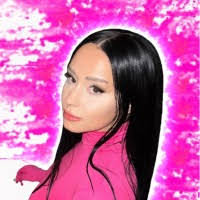 Malinda Long's Instagram, Twitter & Facebook