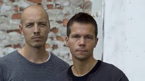 Från och med nästa säsong är cicci hallström ny programledare för samhällsprogrammet kalla fakta. Kalla Fakta Tunga Rekryteringar Till Kalla Fakta Prisbelonta Journalisterna Nicke Nordmark Och Hasse Johansson Ansluter Till Redaktionen I Var Nicke Nordmark Blir Aven Programledare Rekryteringen Ar Ett Led I Att Starka