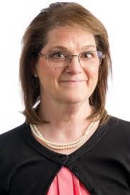 Melanie Bowen's Instagram, Twitter & Facebook